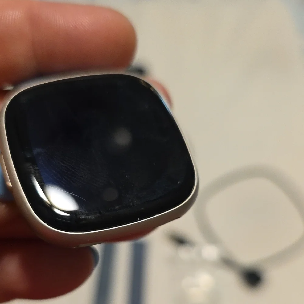 Fitbit Versa 4 with Accessories and Charger